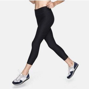 Outdoor Voices 3/4 Warmup Leggings Size S in Black Cropped Compression